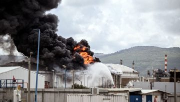 Συνεχίζεται το ράλι στο πετρέλαιο μετά το διάγγελμα Τραμπ – Πτώση στα χρηματιστήρια