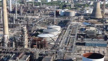 Το πετρέλαιο «διορθώνει» μετά το ρεκόρ τετραετίας: Επιστρέφει κάτω από τα 110 δολάρια το Brent και στα 100 το WTI