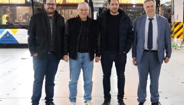 ΟΛΠ: Μεταφορά ηλεκτρικών λεωφορείων μέσω του λιμένος Πειραιά