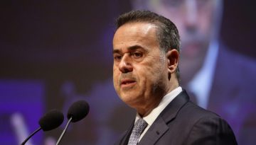 &Pi;&alpha;&pi;&alpha;&sigma;&tau;&alpha;ύ&rho;&omicron;&upsilon;: &Eta; &epsilon;&kappa;&epsilon;&chi;&epsilon;&iota;&rho;ί&alpha; &kappa;&alpha;&iota; &tau;&omicron; ά&nu;&omicron;&iota;&gamma;&mu;&alpha; &tau;&omega;&nu; &Sigma;&tau;&epsilon;&nu;ώ&nu; &tau;&omicron;&upsilon; &Omicron;&rho;&mu;&omicron;ύ&zeta; &alpha;&pi;&omicron;&mu;&alpha;&kappa;&rho;ύ&nu;&omicron;&upsilon;&nu; &tau;&omicron; &alpha;&kappa;&rho;&alpha;ί&omicron; &sigma;&epsilon;&nu;ά&rho;&iota;&omicron; &gamma;&iota;&alpha; &delta;&epsilon;&lambda;&tau;ί&omicron; &kappa;&alpha;&upsilon;&sigma;ί&mu;&omega;&nu;