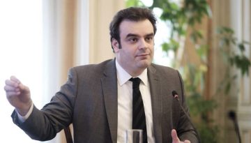 &Pi;&iota;&epsilon;&rho;&rho;&alpha;&kappa;ά&kappa;&eta;&sigmaf;: &Epsilon;ί&mu;&alpha;&sigma;&tau;&epsilon; &mu;&pi;&rho;&omicron;&sigma;&tau;ά &sigma;&tau;&eta; &mu;&epsilon;&gamma;&alpha;&lambda;ύ&tau;&epsilon;&rho;&eta; &epsilon;&nu;&epsilon;&rho;&gamma;&epsilon;&iota;&alpha;&kappa;ή &kappa;&rho;ί&sigma;&eta; &sigma;&tau;&eta;&nu; &iota;&sigma;&tau;&omicron;&rho;ί&alpha;