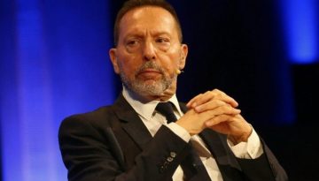 &Sigma;&tau;&omicron;&upsilon;&rho;&nu;ά&rho;&alpha;&sigmaf;: &Pi;ά&nu;&omega; &alpha;&pi;ό 4,4% &tau;&omicron;&upsilon; &Alpha;&Epsilon;&Pi; &tau;&omicron; &pi;&rho;&omega;&tau;&omicron;&gamma;&epsilon;&nu;έ&sigmaf; &pi;&lambda;&epsilon;ό&nu;&alpha;&sigma;&mu;&alpha;