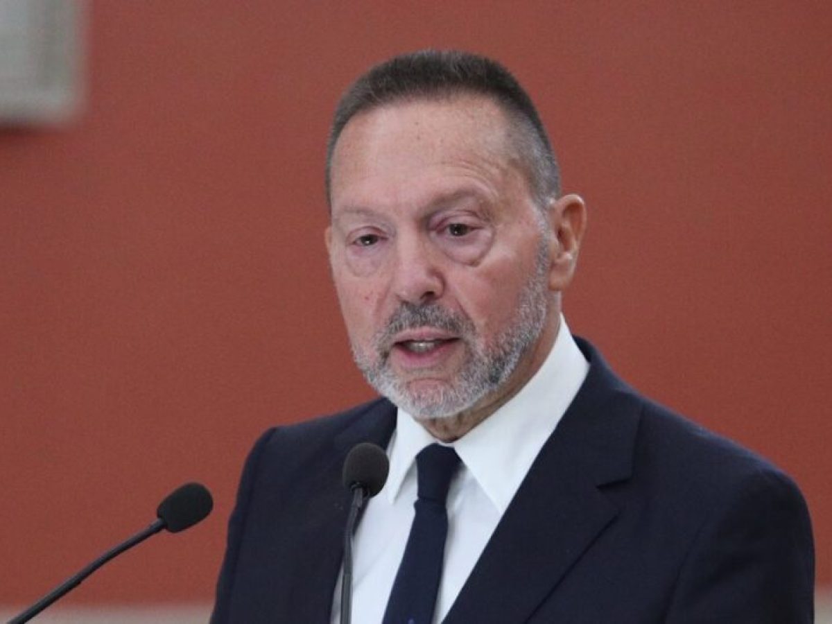 Στουρνάρας: Θετικές παραμένουν οι προοπτικές της ελληνικής οικονομίας παρά τους ισχυρούς κλυδωνισμούς