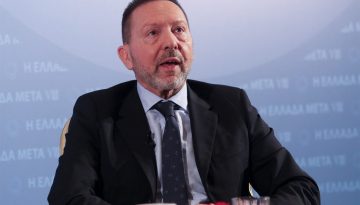 &Tau;&tau;&Epsilon;: &Pi;&rho;&omicron;&tau;&epsilon;ί&nu;&epsilon;&iota; &tau;&omicron;&nu; &epsilon;&pi;&alpha;&nu;&alpha;&delta;&iota;&omicron;&rho;&iota;&sigma;&mu;ό &tau;&omicron;&upsilon; &Gamma;&iota;ά&nu;&nu;&eta; &Sigma;&tau;&omicron;&upsilon;&rho;&nu;ά&rho;&alpha; &omega;&sigmaf; &Delta;&iota;&omicron;&iota;&kappa;&eta;&tau;ή &tau;&eta;&sigmaf; &Tau;&rho;ά&pi;&epsilon;&zeta;&alpha;&sigmaf; &tau;&eta;&sigmaf; &Epsilon;&lambda;&lambda;ά&delta;&omicron;&sigmaf;
