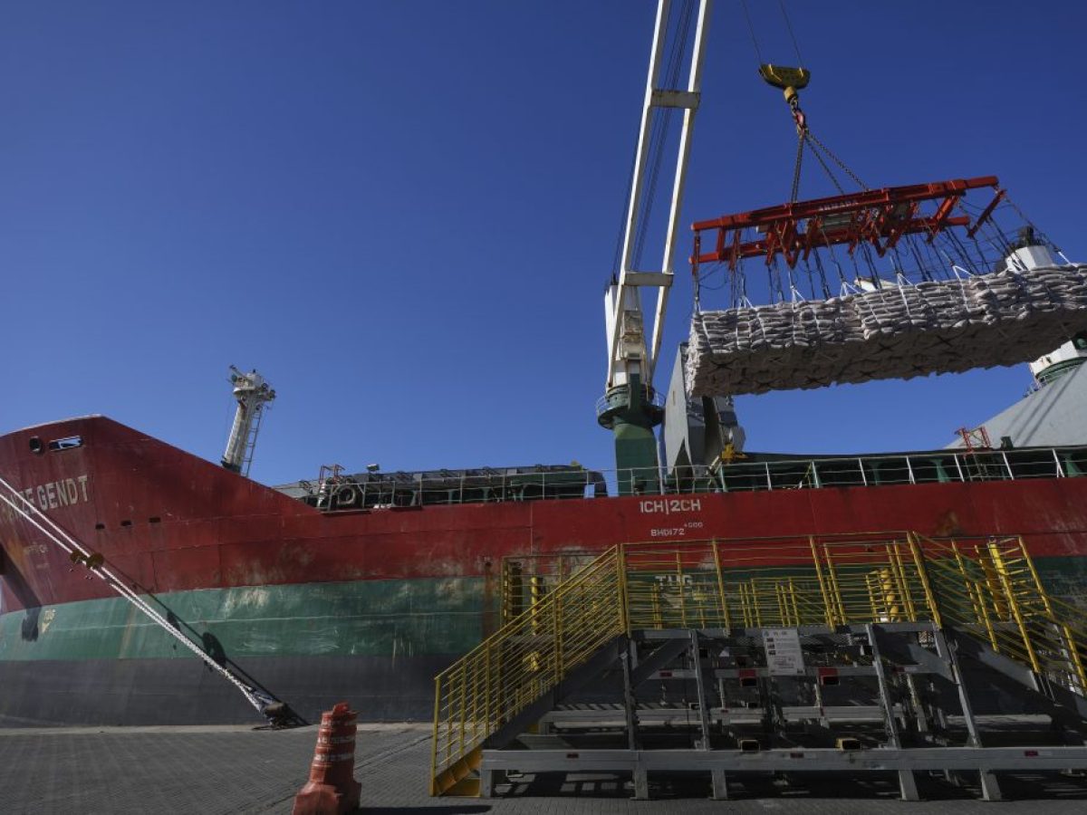 Το εμπόριο ζάχαρης σε διαταραχή λόγω του πολέμου στο Ιράν: Τα διψήφια κέρδη για τα συμβόλαια και η εναλλακτική της Ινδίας