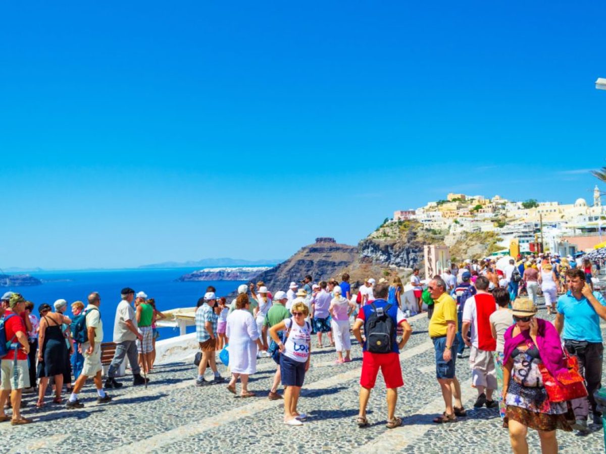 ΕΟΤ: Πώς ο πόλεμος στη Μέση Ανατολή επηρεάζει τον ελληνικό τουρισμό το 2026