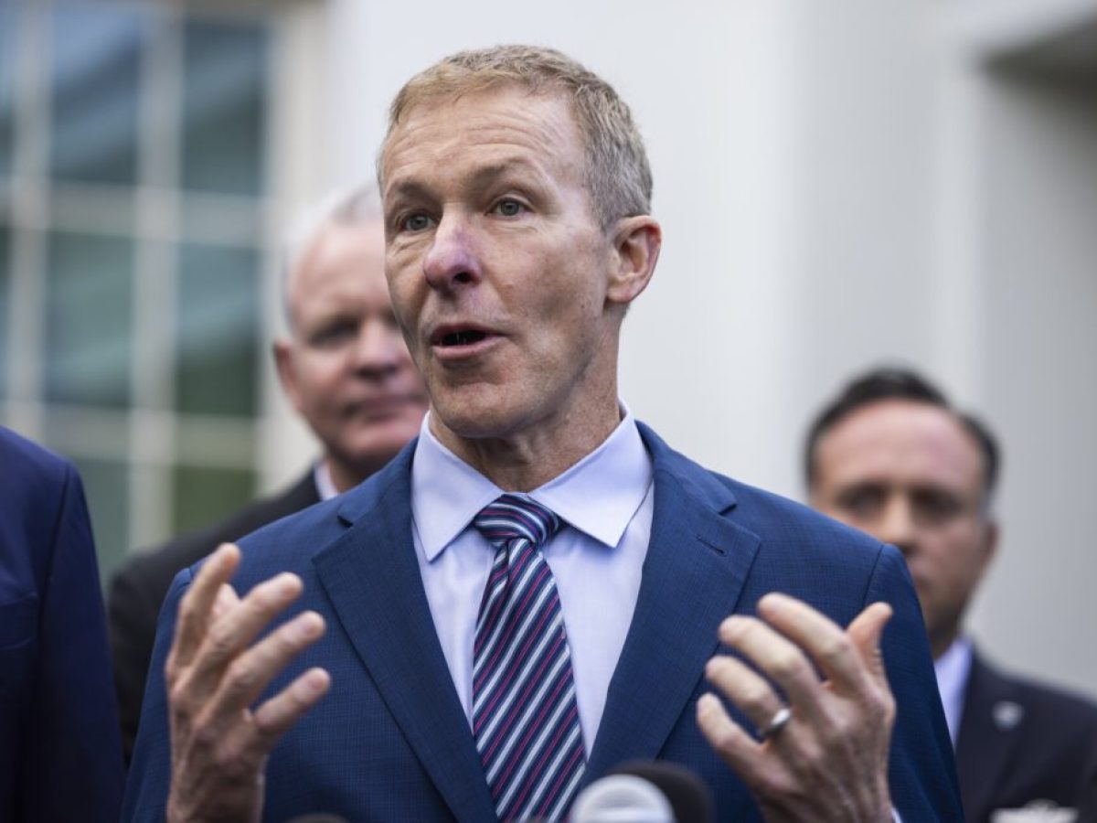 Αεροπορικές: Αναταράξεις 100 δισ. από πιθανή συγχώνευση United – American