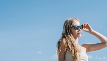 Youth Pass 300 &epsilon;&upsilon;&rho;ώ: Voucher &gamma;&iota;&alpha; &tau;&iota;&sigmaf; &kappa;&alpha;&lambda;&omicron;&kappa;&alpha;&iota;&rho;&iota;&nu;έ&sigmaf; &delta;&iota;&alpha;&kappa;&omicron;&pi;έ&sigmaf; &tau;&omega;&nu; &nu;έ&omega;&nu;
