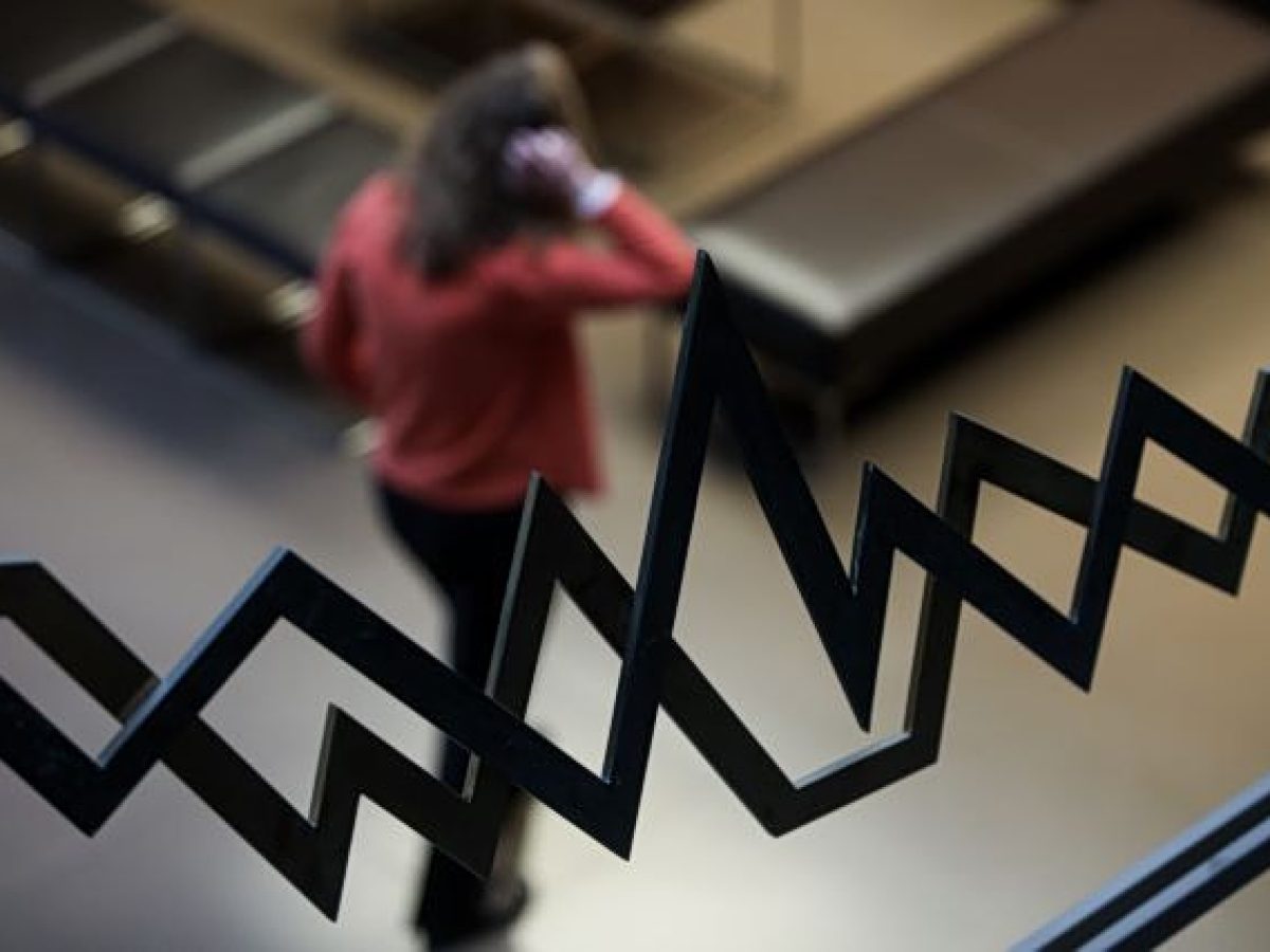 Χρηματιστήριο Αθηνών: Η μάχη των «μεγάλων» για μια θέση στην ελίτ των αγορών