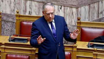 &Delta;ά&nu;&epsilon;&iota;&alpha;: &Alpha;&nu;&alpha;&kappa;&omicron;&iota;&nu;ώ&theta;&eta;&kappa;&epsilon; &pi;&lambda;&alpha;&phi;ό&nu; &sigma;&tau;&omicron;&upsilon;&sigmaf; &tau;ό&kappa;&omicron;&upsilon;&sigmaf;- &Epsilon;&xi;&alpha;&pi;ά&tau;&eta;&sigma;&eta; &kappa;&alpha;&tau;&alpha;&gamma;&gamma;έ&lambda;&lambda;&epsilon;&iota; &tau;&omicron; &Pi;&Alpha;&Sigma;&Omicron;&Kappa;