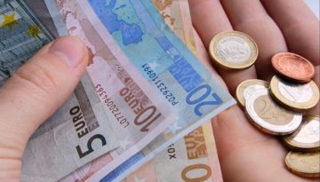 Στοπ από το Πρωτοδικείο στις μηνιαίες χρεώσεις 0,80 ευρώ της Εθνικής προς τους πελάτες της