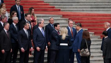 Ο Σι «ανοίγει την πόρτα της Κίνας» στους Αμερικανούς CEOs – Τι είπαν για τις προοπτικές συνεργασίας