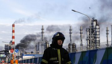 Η αγορά πετρελαίου σε αναμονή μετά τις νέες απειλές Τραμπ, «xωνεύει» τα 110 δολάρια το Brent