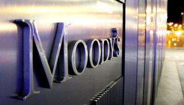 Προειδοποίηση Moody’s: Αυτό είναι το «όριο κινδύνου» στο πετρέλαιο που θα απειλήσει με ύφεση την παγκόσμια οικονομία