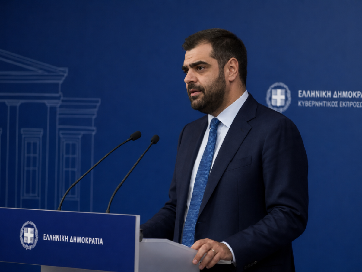 Μαρινάκης στο mononews: Η αντιπολίτευση προσπαθεί να μετατρέψει τη χώρα σε ένα απέραντο δικαστήριο – Πατριωτισμός δεν είναι οι εύκολες κορώνες