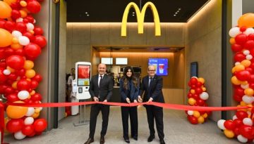Η McDonald’s γιορτάζει 35 χρόνια παρουσίας στην Ελλάδα με ένα νέο εμβληματικό εστιατόριο στο The Mall Athens