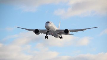 Πτήσεις σε όλο τον κόσμο «κάνουν φτερά» υπό τον φόβο έλλειψης καυσίμων