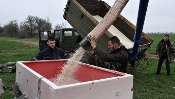 Ινδία: Πάνω από 900 δολάρια ο τόνος τα φωσφορικά λιπάσματα, σε διπλάσια τιμή η ουρία λόγω της κρίσης στη Μέση Ανατολή