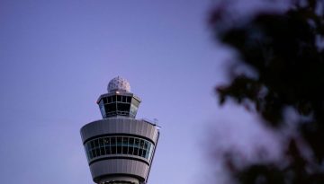 Έ&lambda;&lambda;&epsilon;&iota;&psi;&eta; &kappa;&alpha;&upsilon;&sigma;ί&mu;&omega;&nu; &sigma;&tau;&iota;&sigmaf; &alpha;&epsilon;&rho;&omicron;&pi;&omicron;&rho;&iota;&kappa;έ&sigmaf;: &Kappa;&alpha;&tau;&alpha;&rho;&gamma;&omicron;ύ&nu;&tau;&alpha;&iota; 2 &epsilon;&kappa;&alpha;&tau;&omicron;&mu;&mu;ύ&rho;&iota;&alpha; &theta;έ&sigma;&epsilon;&iota;&sigmaf;