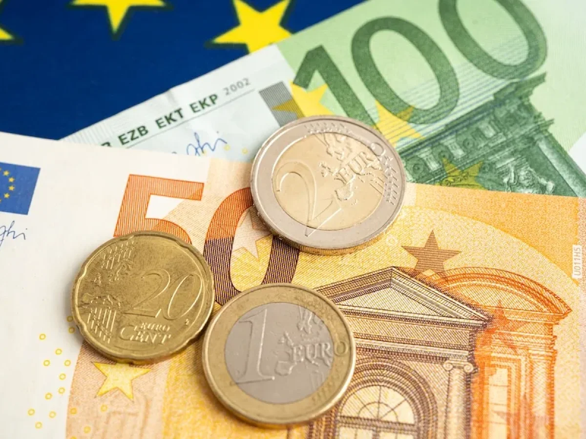 Εφορία: Τι πρέπει να κάνουν όσοι εισέπραξαν αναδρομικά το 2025