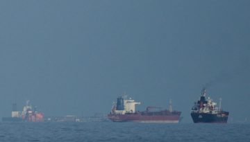 &Sigma;&epsilon; &pi;&tau;&omega;&tau;&iota;&kappa;ή &tau;&rho;&omicron;&chi;&iota;ά &omicron;&iota; &tau;&iota;&mu;έ&sigmaf; &tau;&omicron;&upsilon; &pi;&epsilon;&tau;&rho;&epsilon;&lambda;&alpha;ί&omicron;&upsilon; &lambda;ό&gamma;&omega; &tau;&omega;&nu; &sigma;&upsilon;&nu;&omicron;&mu;&iota;&lambda;&iota;ώ&nu; &Eta;&Pi;&Alpha; &ndash; &Iota;&rho;ά&nu;
