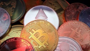 Άλμα του Bitcoin πάνω από τα 80.000 δολάρια, σε υψηλό τριών μηνών, όπως το Ether και άλλα κρυπτονομίσματα