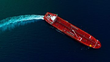 &Epsilon;&rho;&chi;&epsilon;&tau;&alpha;&iota; &laquo;&pi;ά&gamma;&omega;&mu;&alpha;&raquo; &sigma;&tau;&omicron; &pi;&alpha;&gamma;&kappa;ό&sigma;&mu;&iota;&omicron; &epsilon;&mu;&pi;ό&rho;&iota;&omicron;; &Omicron; &rho;ό&lambda;&omicron;&sigmaf;-&kappa;&lambda;&epsilon;&iota;&delta;ί &tau;&omicron;&upsilon; &pi;&epsilon;&tau;&rho;&epsilon;&lambda;&alpha;ί&omicron;&upsilon;