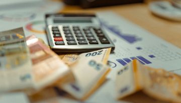Ληξιπρόθεσμα χρέη: Έρχονται οι 72 δόσεις – Ποιους αφορά