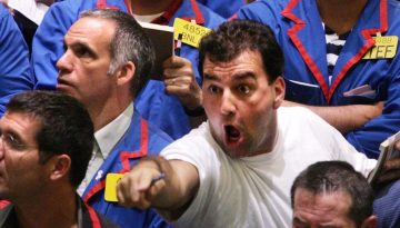 Wall Street: Σε άνοδο τα futures με στήριξη από τεχνολογικές μετοχές – Ισχυρό άλμα για την Cisco