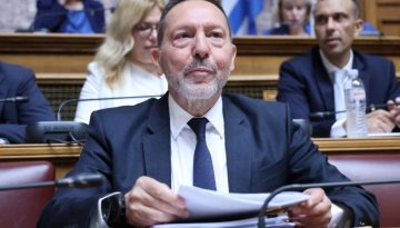 &Sigma;&tau;&omicron;&upsilon;&rho;&nu;ά&rho;&alpha;&sigmaf;: &laquo;&Alpha;&sigma;&tau;&iota;&kappa;ό&sigmaf; &mu;ύ&theta;&omicron;&sigmaf; &omicron;&iota; &tau;&rho;&iota;&gamma;&omega;&nu;&iota;&kappa;έ&sigmaf; &sigma;&upsilon;&nu;&alpha;&lambda;&lambda;&alpha;&gamma;έ&sigmaf; &mu;&epsilon;&tau;&alpha;&xi;ύ &tau;&rho;&alpha;&pi;&epsilon;&zeta;ώ&nu; &ndash; Servicers&raquo;