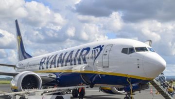 Ryanair: Η εταιρεία που έκανε τις «low-cost» πτήσεις παγκόσμια τάση