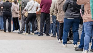 &Sigma;&tau;&omicron; 9,5% &eta; &alpha;&nu;&epsilon;&rho;&gamma;ί&alpha; &tau;&omicron;&nu; &Alpha;&pi;&rho;ί&lambda;&iota;&omicron;