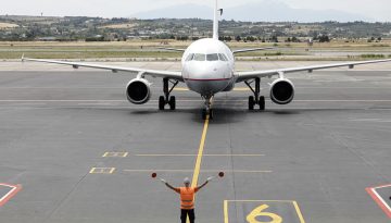 Fraport: &laquo;&Omicron;&iota; &alpha;&iota;&tau;&iota;ά&sigma;&epsilon;&iota;&sigmaf; &tau;&eta;&sigmaf; Ryanair &epsilon;ί&nu;&alpha;&iota; &alpha;&pi;&omicron;&lambda;ύ&tau;&omega;&sigmaf; &alpha;&beta;ά&sigma;&iota;&mu;&epsilon;&sigmaf; &kappa;&alpha;&iota; &kappa;&alpha;&theta;&rsquo; &omicron;&lambda;&omicron;&kappa;&lambda;&eta;&rho;ί&alpha; &pi;&rho;&omicron;&sigma;&chi;&eta;&mu;&alpha;&tau;&iota;&kappa;έ&sigmaf;&raquo;