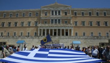 Η ελληνική κρίση για αρχάριους: Τα παρασκήνια και τα 3 μνημόνια