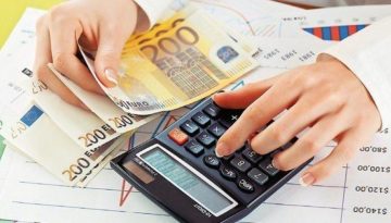 72 &delta;ό&sigma;&epsilon;&iota;&sigmaf;: &Mu;έ&sigma;&alpha; &sigma;&tau;&omicron;&nu; &Iota;&omicron;ύ&nu;&iota;&omicron; &eta; &rho;ύ&theta;&mu;&iota;&sigma;&eta; &ndash; &Pi;&omicron;&iota;&omicron;&iota; &laquo;&kappa;ό&beta;&omicron;&nu;&tau;&alpha;&iota;&raquo;