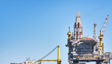 Η Chevron μπαίνει στο Block 10 – Πήρε 70% στα δικαιώματα για τη γεώτρηση από την HELLENiQ ENERGY