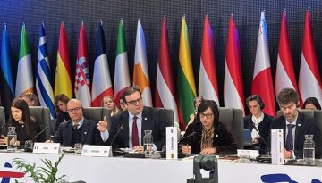 Στο Παρίσι ο Πιερρακάκης τη Δευτέρα για τη G7