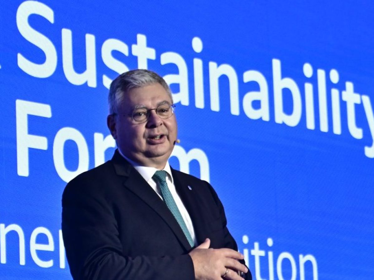 Helleniq Energy: Δημοσιευμένα καθαρά κέρδη €284 εκατ. και συγκρίσιμα EBITDA €293 εκατ. στο α’ τρίμηνο
