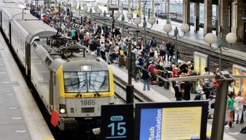 Γαλλία: Σε ριζική αναδιάρθρωση οι σιδηρόδρομοι, τα νέα πλάνα και οι αντιδράσεις