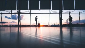 &Tau;&tau;&Epsilon;: &Alpha;ύ&xi;&eta;&sigma;&eta; &sigma;&tau;&iota;&sigmaf; &tau;&alpha;&xi;&iota;&delta;&iota;&omega;&tau;&iota;&kappa;έ&sigmaf; &epsilon;&iota;&sigma;&pi;&rho;ά&xi;&epsilon;&iota;&sigmaf; &gamma;&iota;&alpha; &tau;&omicron; &alpha;&rsquo; &tau;&rho;ί&mu;&eta;&nu;&omicron; 64,3% &ndash; &Kappa;&omicron;&nu;&tau;ά &sigma;&tau;&omicron; 1 &delta;&iota;&sigmaf; &epsilon;&upsilon;&rho;ώ &tau;&omicron; &tau;&alpha;&xi;&iota;&delta;&iota;&omega;&tau;&iota;&kappa;ό &iota;&sigma;&omicron;&zeta;ύ&gamma;&iota;&omicron;