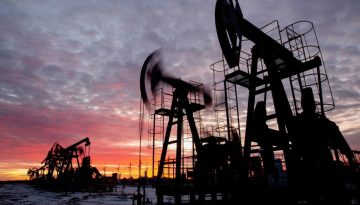 Πετρέλαιο: Σε συνθήκη Contago το Brent, υποχώρησε στα 73 δολάρια/βαρέλι