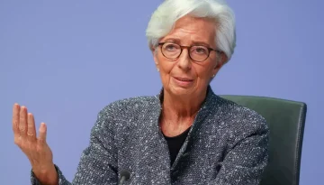 Σε χαμηλά έτους το ευρώ καθώς η ρητορική της Λαγκάρντ αποκλίνει από εκείνη της FED