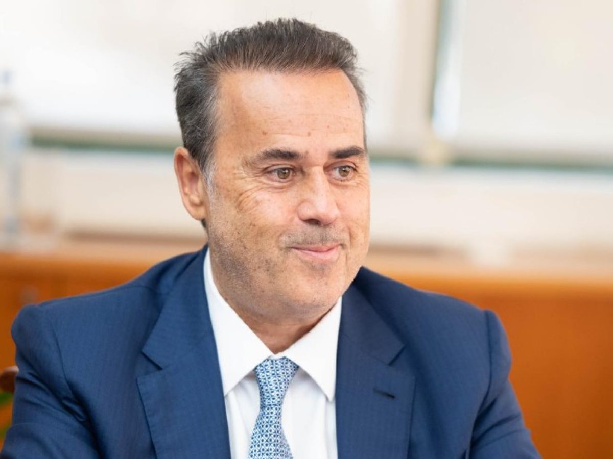 Σταύρος Παπασταύρου: Η κυβέρνηση θα συνεχίσει να στηρίζει νοικοκυριά όσο διαρκεί η κρίση στη Μέση Ανατολή 