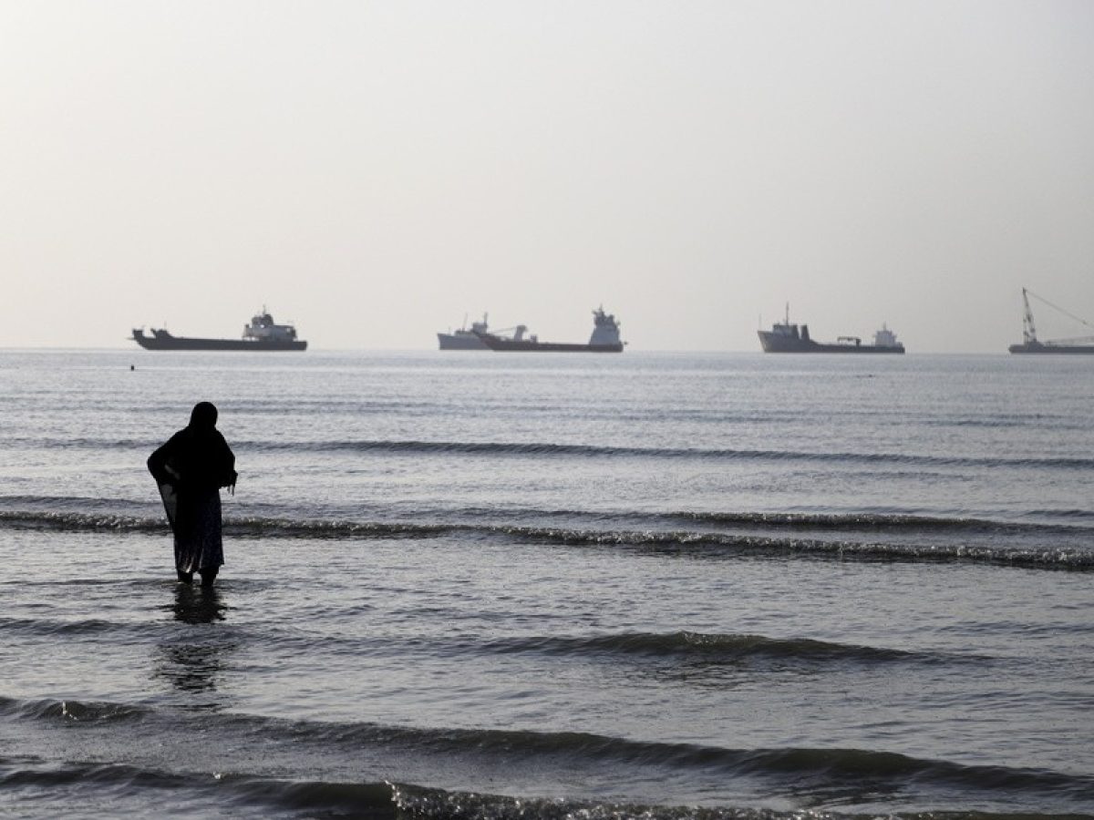 Οι εξαγωγές αργού πετρελαίου από τον Περσικό Κόλπο ανακάμπτουν στο 75% των προπολεμικών επιπέδων