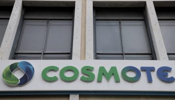 &Alpha;&lambda;&lambda;ά&zeta;&epsilon;&iota; ό&nu;&omicron;&mu;&alpha; &eta; Cosmote