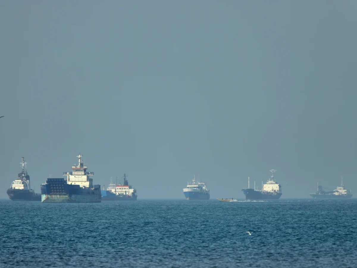 Πετρέλαιο: Η κατάπαυση του πυρός ρίχνει τις τιμές, αλλά το θρίλερ ΗΠΑ-Ιράν συντηρεί την αβεβαιότητα