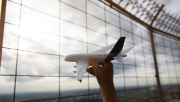 Γιατί το μοντέλο των low-cost αεροπορικών καταρρέει στις ΗΠΑ