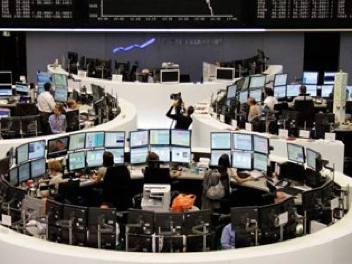 Μικτά πρόσημα στο άνοιγμα οι ευρωαγορές