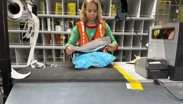 Κορκίδης για το τέλος των 3 ευρώ στα μικροδέματα: Σήμα πολιτικής, όχι λύση στον αθέμιτο ανταγωνισμό