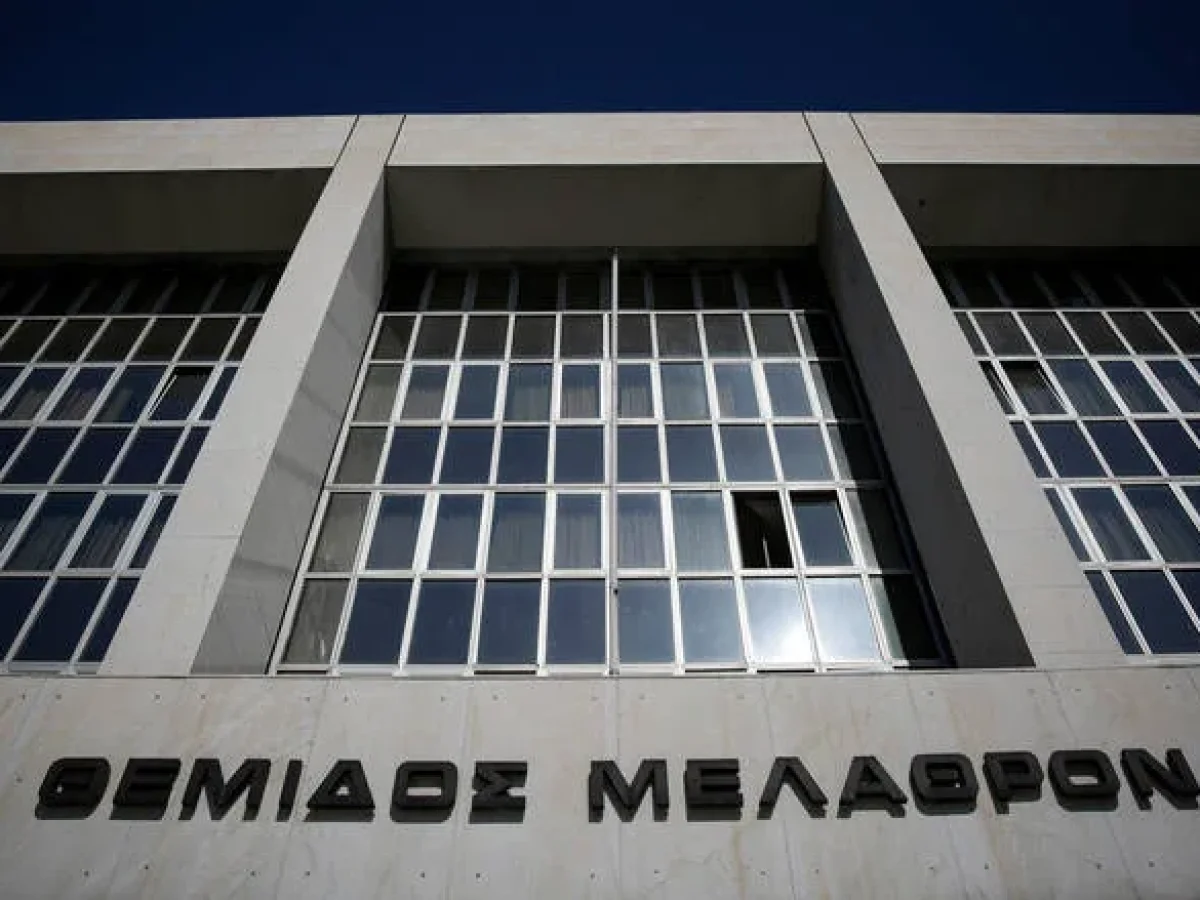 «Ναι μεν αλλά» από τους servicers  για τα δάνεια του νομου Κατσέλη: Παζάρι για τα αναδρομικά